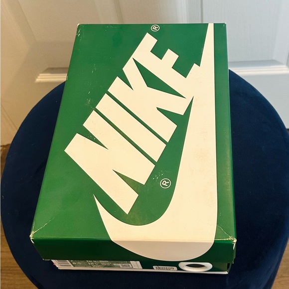 2019 Stranger Things x Blazer Mid 'Hawkins High' - Picture 5 of 12